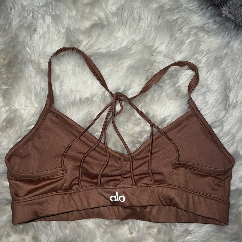 ALO Yoga Soft peachy Sunrise sports bra size M